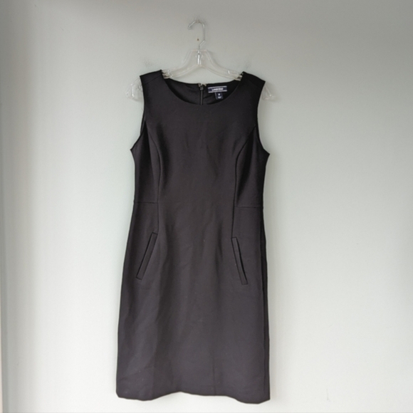 Lands' End Women's Classic Black Ponte Knit Stretch Pockets Sheath Dress - Picture 3 of 8